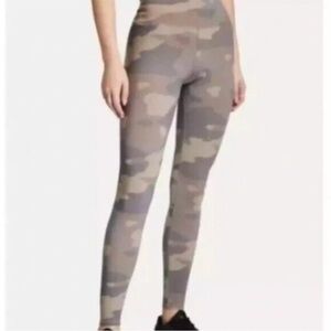 Womens ALO Yoga Putty Camo High Rise Vapor Leggings